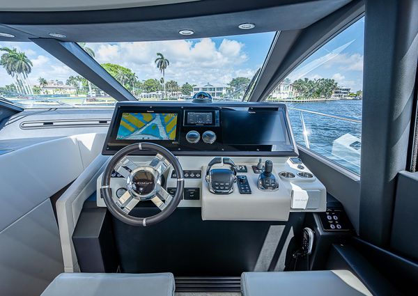 Azimut S6 image