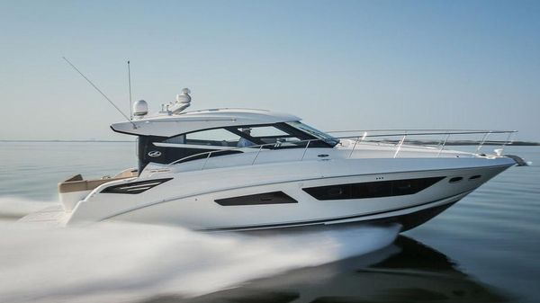 Sea Ray 470 Sundancer 