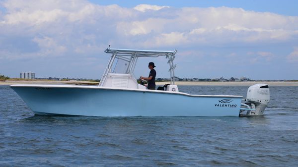 Valentino 28' Center Console 