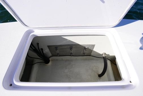 Valentino 28' Center Console image