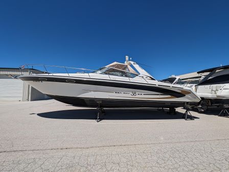 Sea Ray 380 Sun Sport image