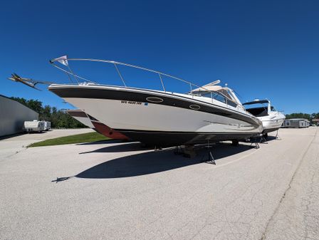 Sea Ray 380 Sun Sport image