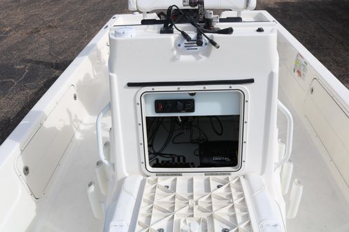 Skeeter SX 230 image