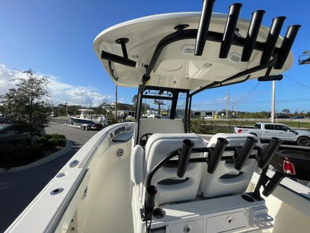 Cobia 285-CENTER-CONSOLE image