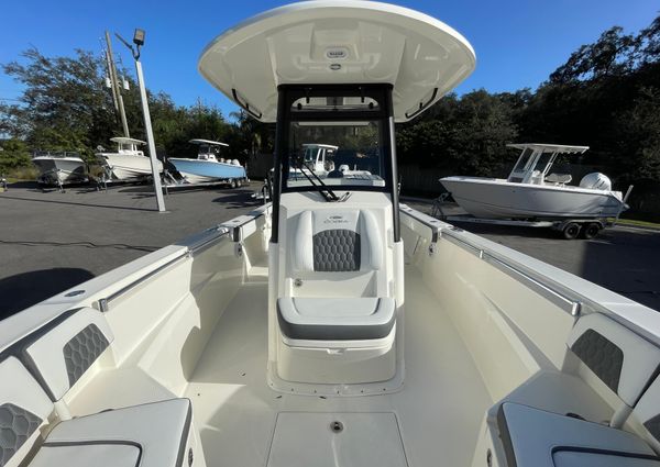 Cobia 285-CENTER-CONSOLE image