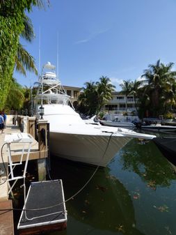 Hatteras 60 Convertible image