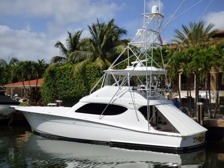 Hatteras 60 Convertible image