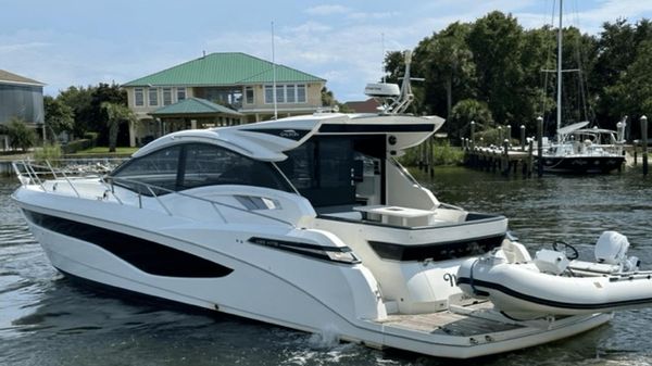 Galeon 485 HTS
