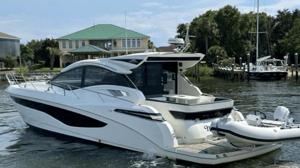 Galeon 485 HTS 