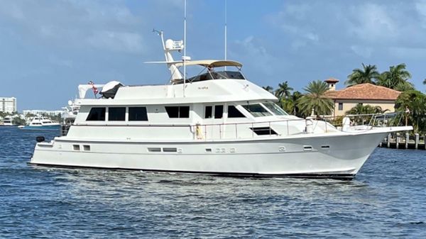 Hatteras CUSTOM COCKPIT MOTOR YACHT 