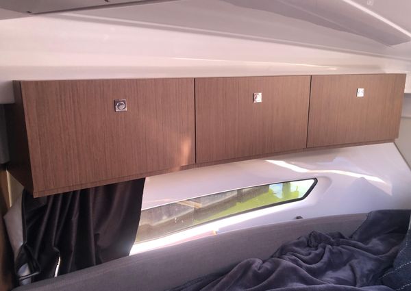 Beneteau Antares 9 image