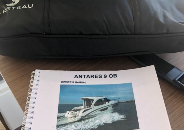 Beneteau Antares 9 image