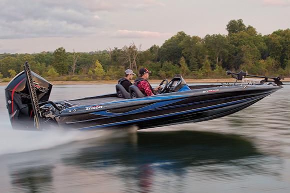 Triton 20 TRX Patriot - main image
