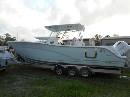 Sea Fox 328 Commander - main image
