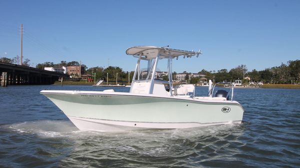 Sea Hunt 211 