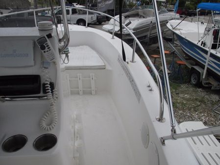 Sea-pro 196-CENTER-CONSOLE image