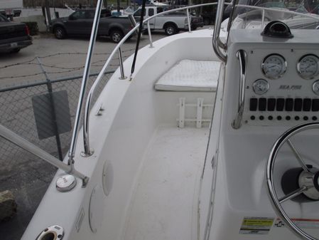 Sea-pro 196-CENTER-CONSOLE image