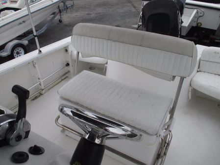 Sea-pro 196-CENTER-CONSOLE image