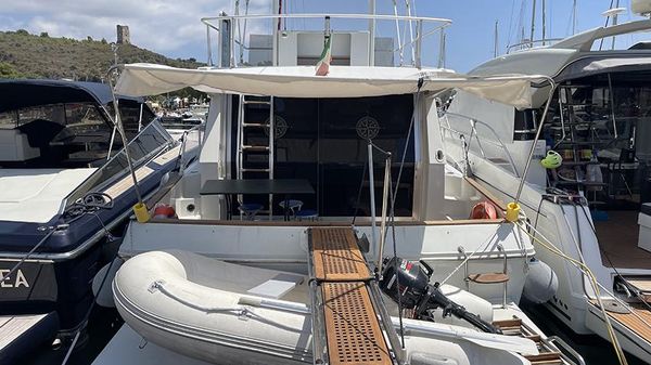 Ferretti Yachts Altura 36 fly 