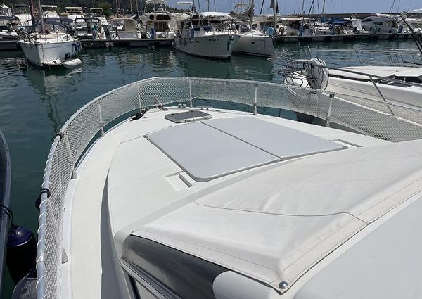 Ferretti-yachts ALTURA-36-FLY image