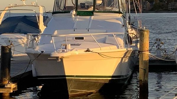 Mainship 40 