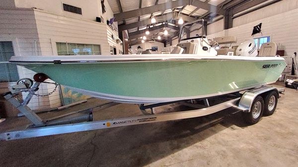 Sea Pro 199 Center Console 