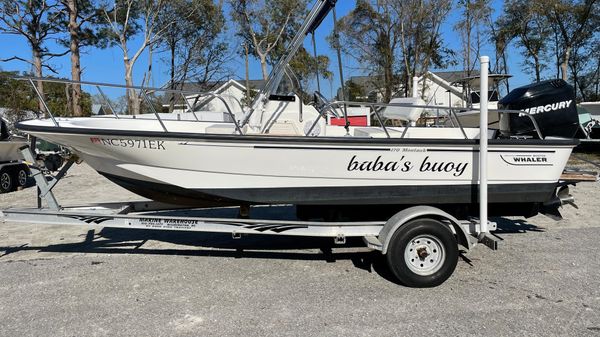 Boston Whaler 17 Montauk 