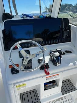 Sea Hunt 25 Gamefish image