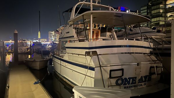 Jefferson 42 SE Sundeck Motor Yacht 