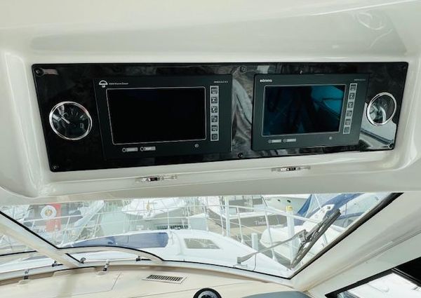 Sea Ray 580 Sundancer image