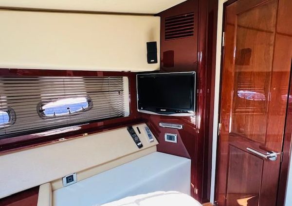 Sea Ray 580 Sundancer image