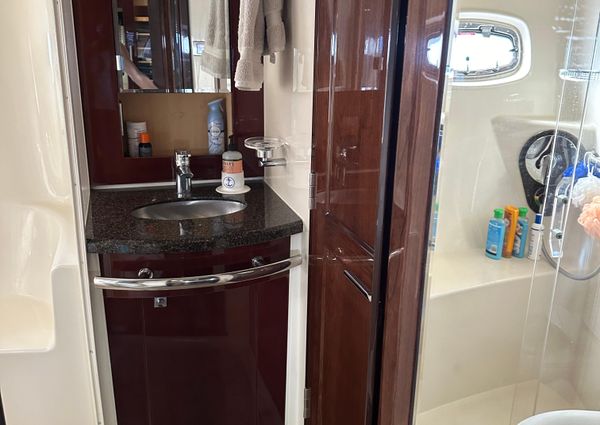 Sea Ray 580 Sundancer image