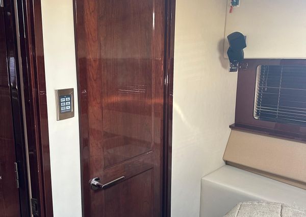 Sea Ray 580 Sundancer image