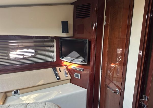 Sea Ray 580 Sundancer image