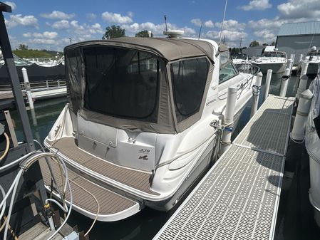 Sea Ray 330 Sundancer image