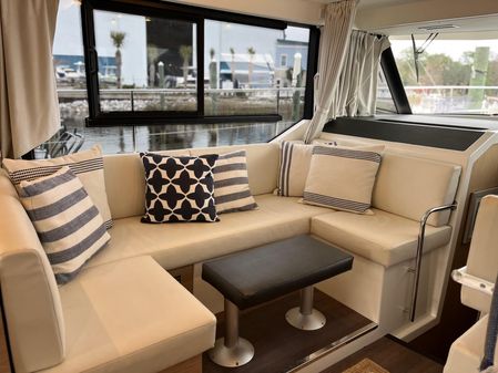 Beneteau Swift Trawler 41 Fly image