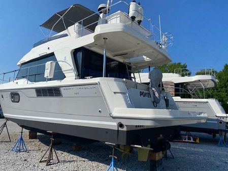 Beneteau Swift Trawler 41 Fly image