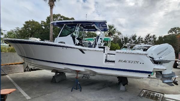 Blackfin 332 CC 