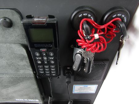 Axopar 37XC CROSS CABIN image