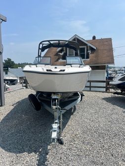 Yamaha-boats AR250 image