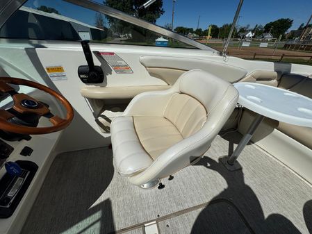 Sea-ray 260-BOW-RIDER image