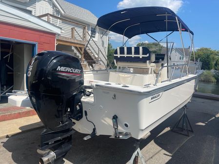 Boston Whaler 210 Montauk image