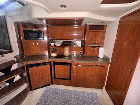 Sea Ray 390 Sundancer image