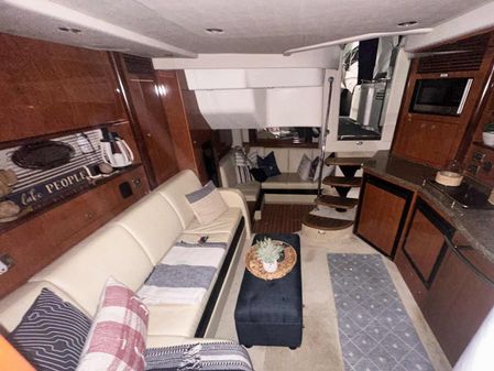 Sea Ray 390 Sundancer image