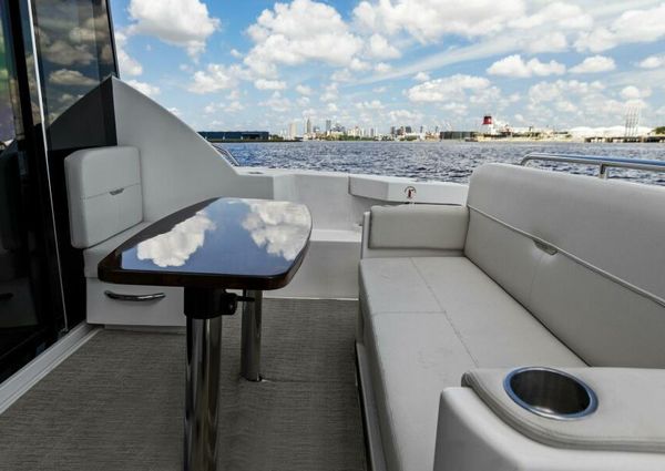 Tiara Yachts 39 Coupe image