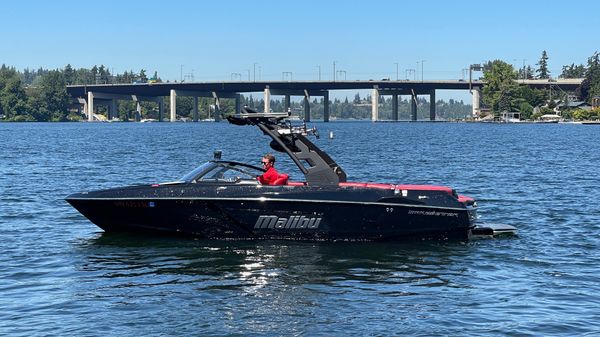 Malibu 23LSV 