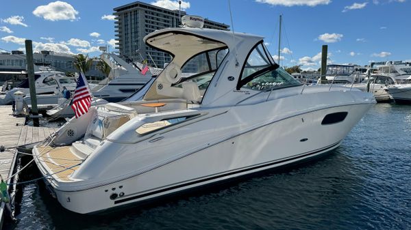 Sea Ray 370 Sundancer 