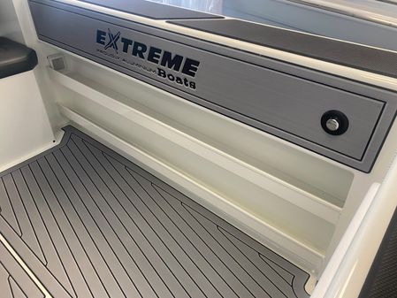 Extreme Boats 795 Game King image