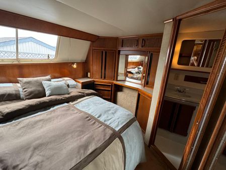 Sea-ray 410-AFT-CABIN image