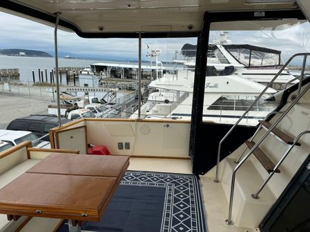 Sea-ray 410-AFT-CABIN image